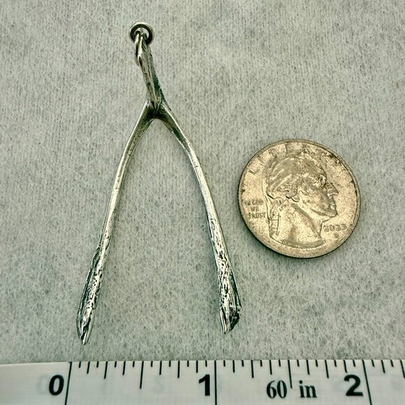 Sterling Silver Wishbone pendant - Picture 4 of 8
